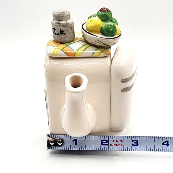 WELCOME ENT. CO. LTD. Vintage Ceramic REFRIGERATOR Creamer Kitchen Country Farm - Picture 11 of 11